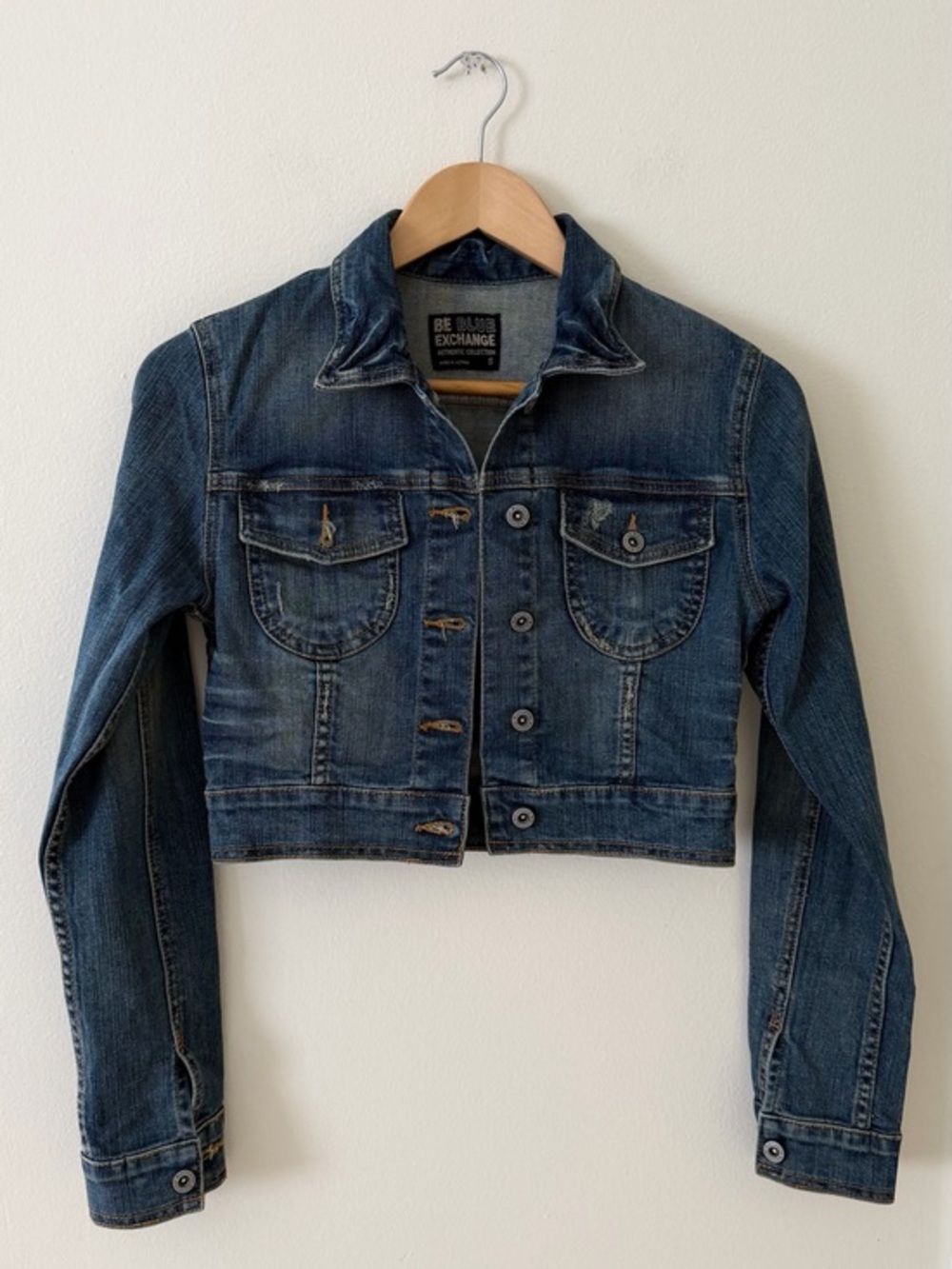 Like New 💙 EXCHANGE Cropped Blue Denim Jacket